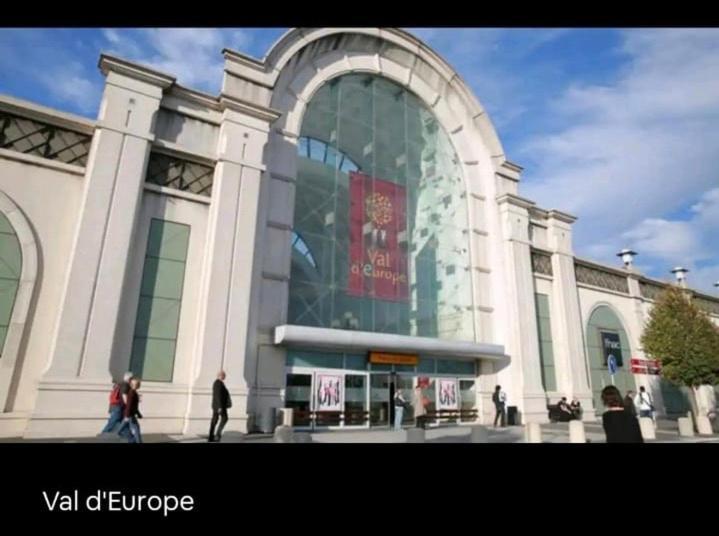 Appartement 2 Pieces 5Min Gare Val D'Europe Parking Inclus Montévrain Esterno foto