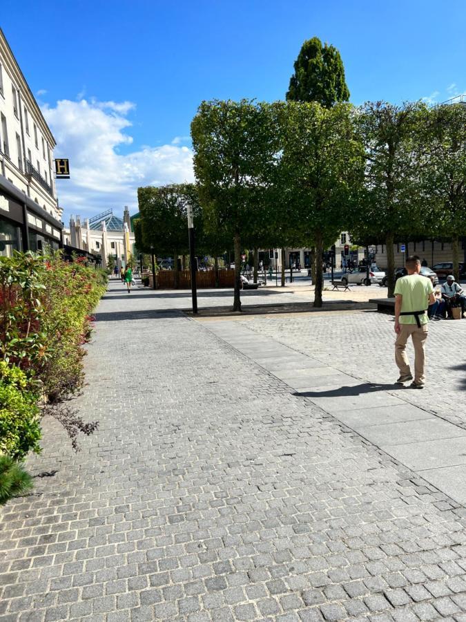Appartement 2 Pieces 5Min Gare Val D'Europe Parking Inclus Montévrain Esterno foto