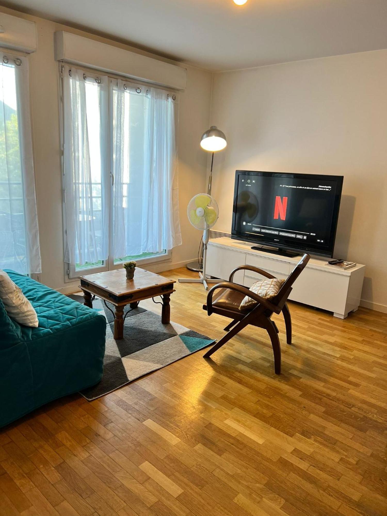 Appartement 2 Pieces 5Min Gare Val D'Europe Parking Inclus Montévrain Esterno foto